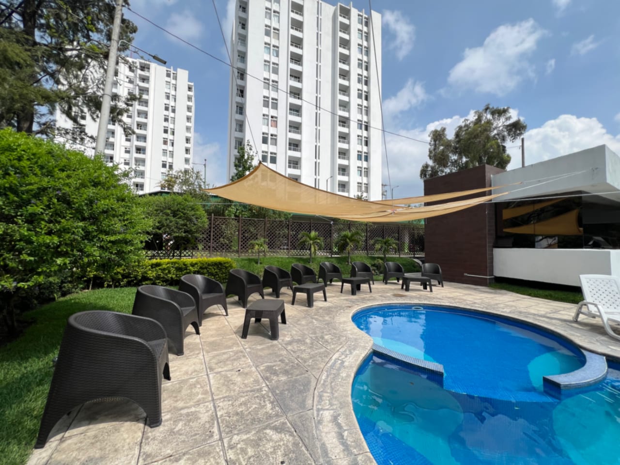 Apartamento en renta amueblado en Alta Villa el Naranjo — Apartamento en Alquiler en Alta Villa el Naranjo, Zona 11 Mixco, Guatemala, Ciudad — foto 10 de 13