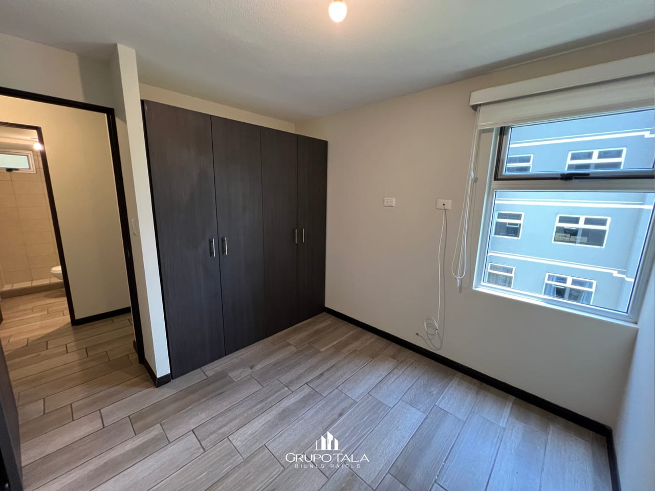 Apartamento con Vista a Senderos | Condado Naranjo — Apartamento en Venta en Zona 4 Mixco, Guatemala, Ciudad — foto 4 de 5