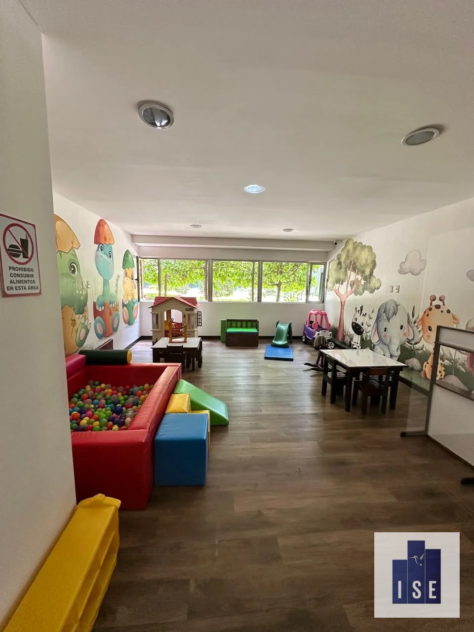 Apartamento en alquiler Attica II Z.14 - 13