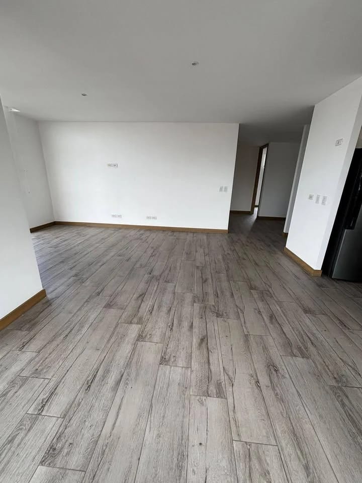 RENTO APARTAMENTO EN EDIFICIO NORDIC ZONA 15 — Apartamento en Alquiler en Nordic, Zona 15, Guatemala, Ciudad — foto 4 de 17