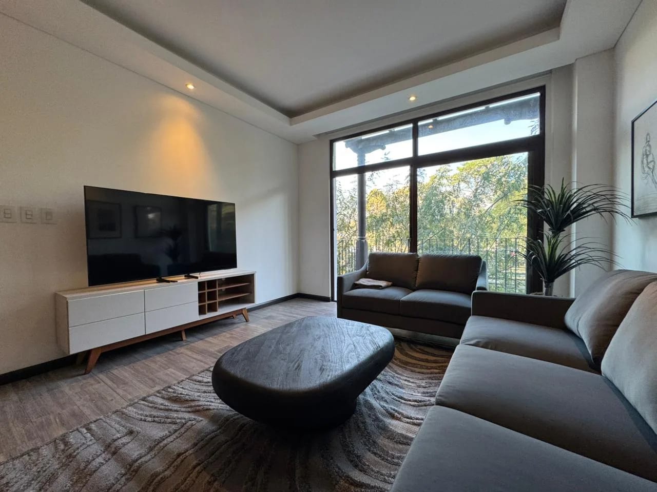 VENDO APARTAMENTO AMUEBLADO EN LIRIOS DE CAYALA ZONA 16 — Apartamento en Venta en Lirios de Cayalá I, Zona 16, Guatemala, Ciudad — foto 4 de 17