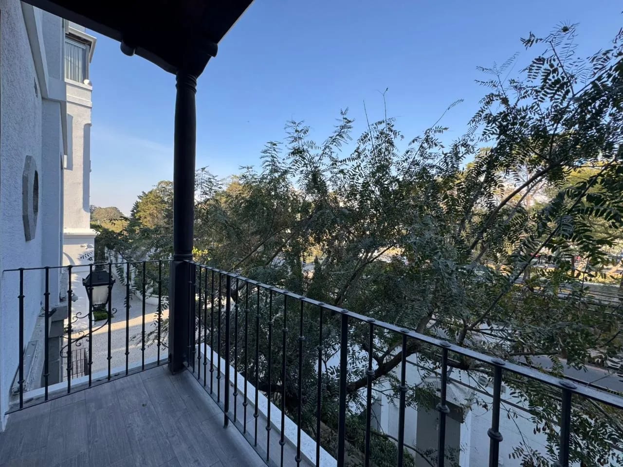 VENDO APARTAMENTO AMUEBLADO EN LIRIOS DE CAYALA ZONA 16 — Apartamento en Venta en Lirios de Cayalá I, Zona 16, Guatemala, Ciudad — foto 8 de 17