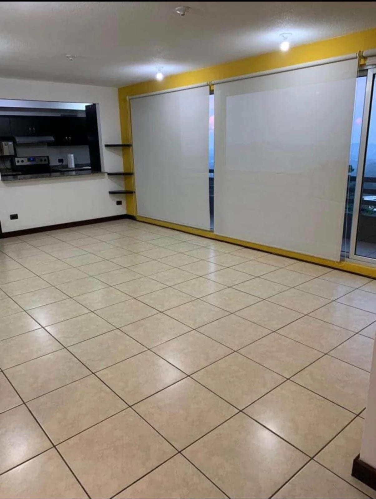 VENDO APARTAMENTO EN EDIFICIO EUZKADI ZONA 16 — Apartamento en Venta en Zona 16, Guatemala, Ciudad — foto 1 de 7