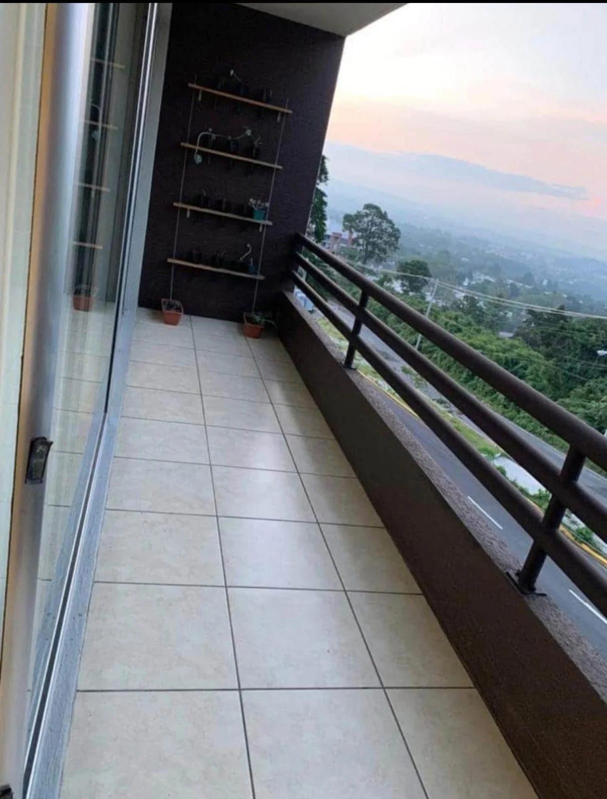 VENDO APARTAMENTO EN EDIFICIO EUZKADI ZONA 16 — Apartamento en Venta en Zona 16, Guatemala, Ciudad — foto 7 de 7