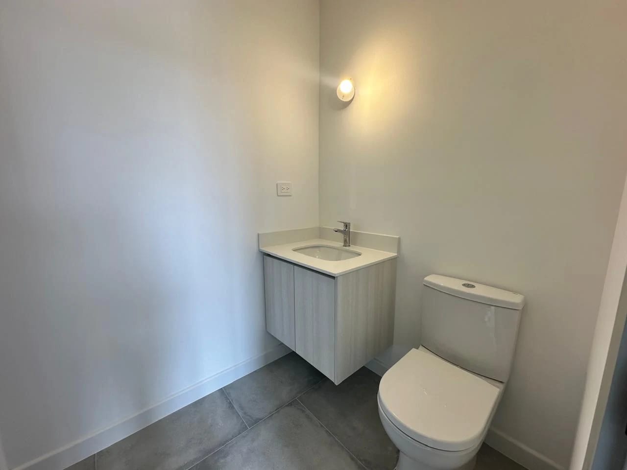 VENDO APARTAMENTO EN ANTARES DE CAYALA ZONA 16 — Apartamento en Venta en Zona 16, Guatemala, Ciudad — foto 8 de 12