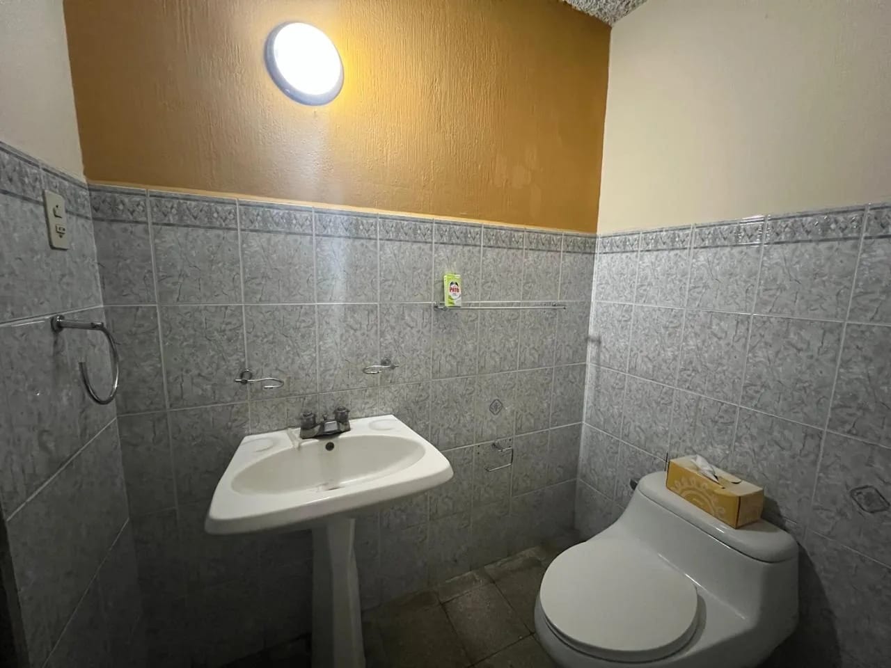 VENDO CASA EN COLONIA SAN JOSÉ EL PLACER VILLA NUEVA ZONA 2 — Apartamento en Venta en Villa Nueva, Guatemala, Ciudad — foto 4 de 17