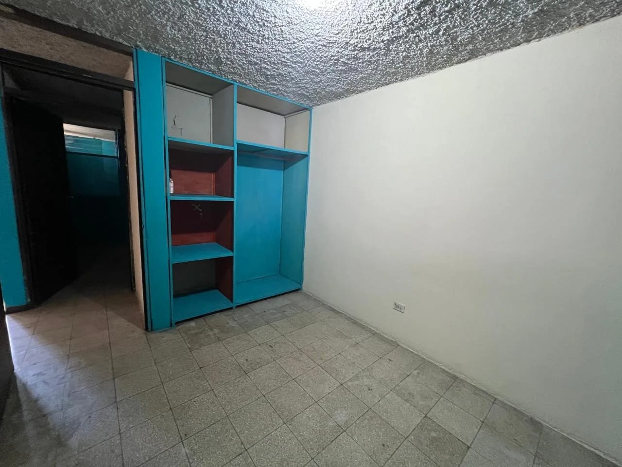 VENDO CASA EN COLONIA SAN JOSÉ EL PLACER VILLA NUEVA ZONA 2 — Apartamento en Venta en Villa Nueva, Guatemala, Ciudad — foto 6 de 17