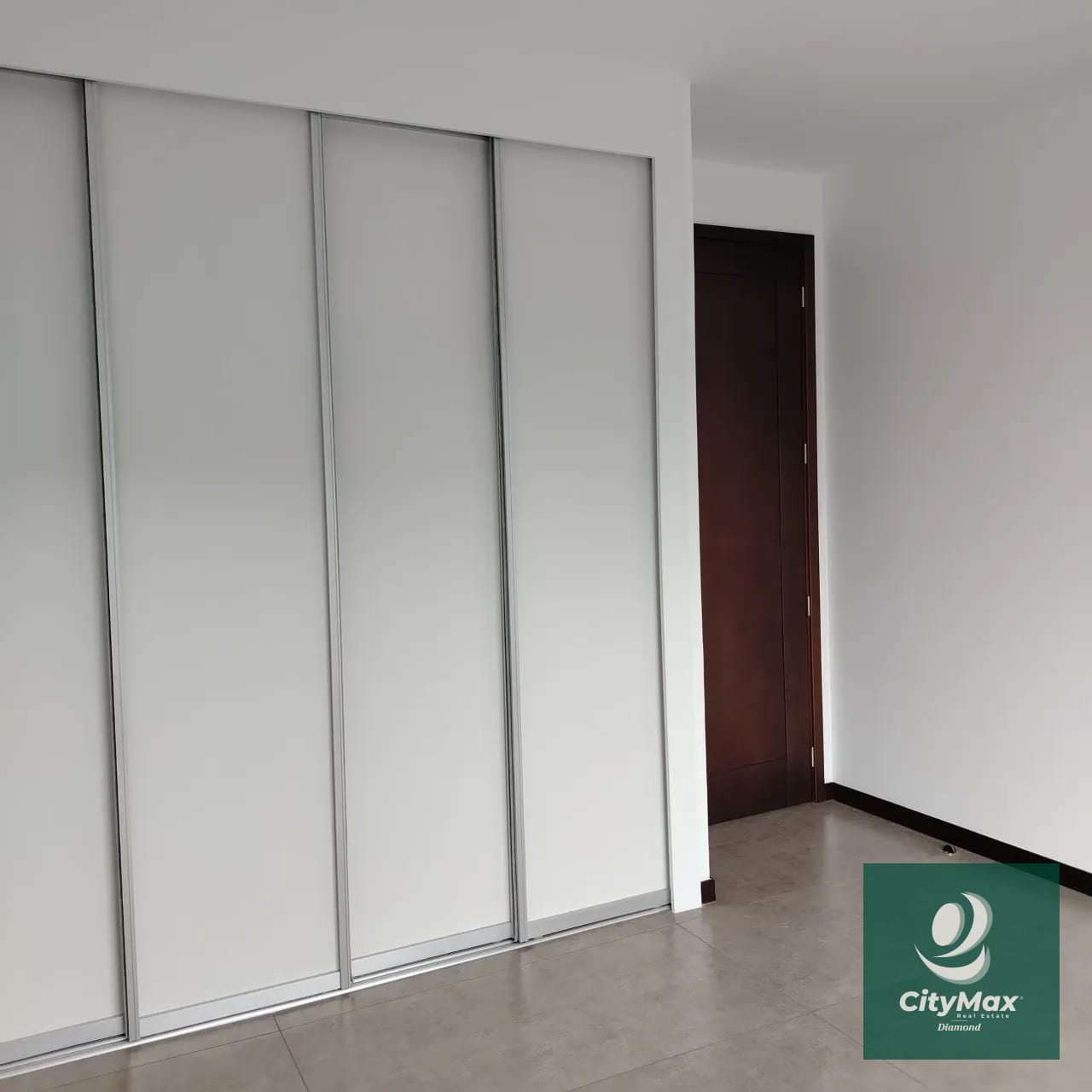 Renta y venta Albero San Lázaro zona 15 — Apartamento en Venta en Álbero 15, Zona 15, Guatemala, Ciudad — foto 8 de 17