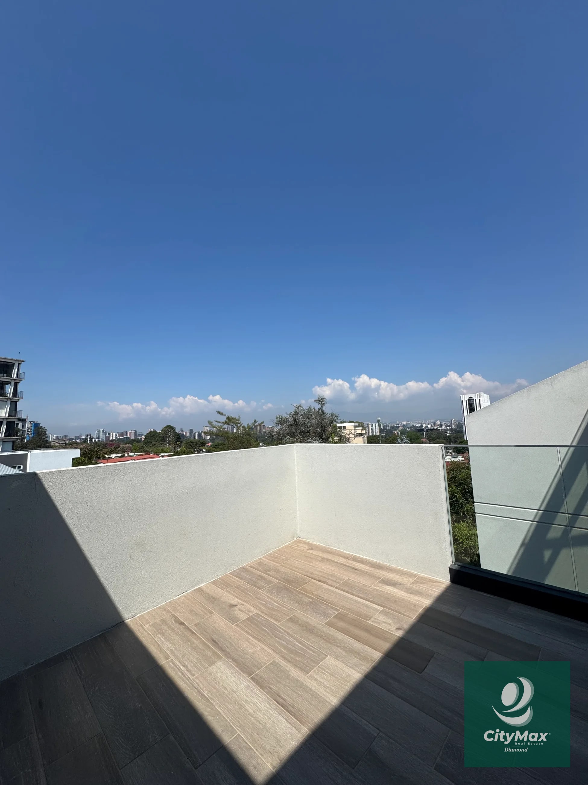 Apartamento en renta zona 15 Vista Hermosa 3 - 1