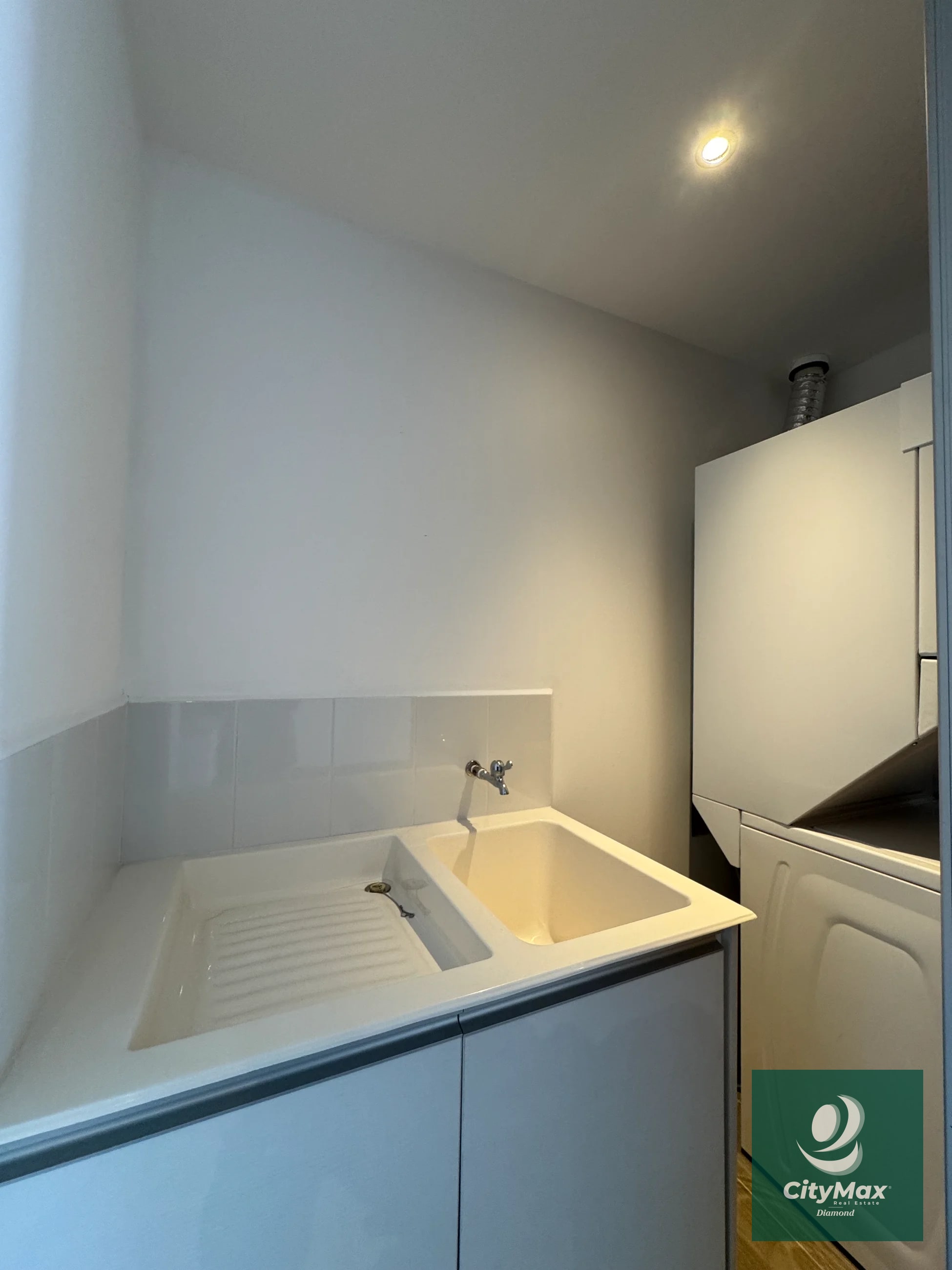 Apartamento en renta zona 15 Vista Hermosa 3 - 11
