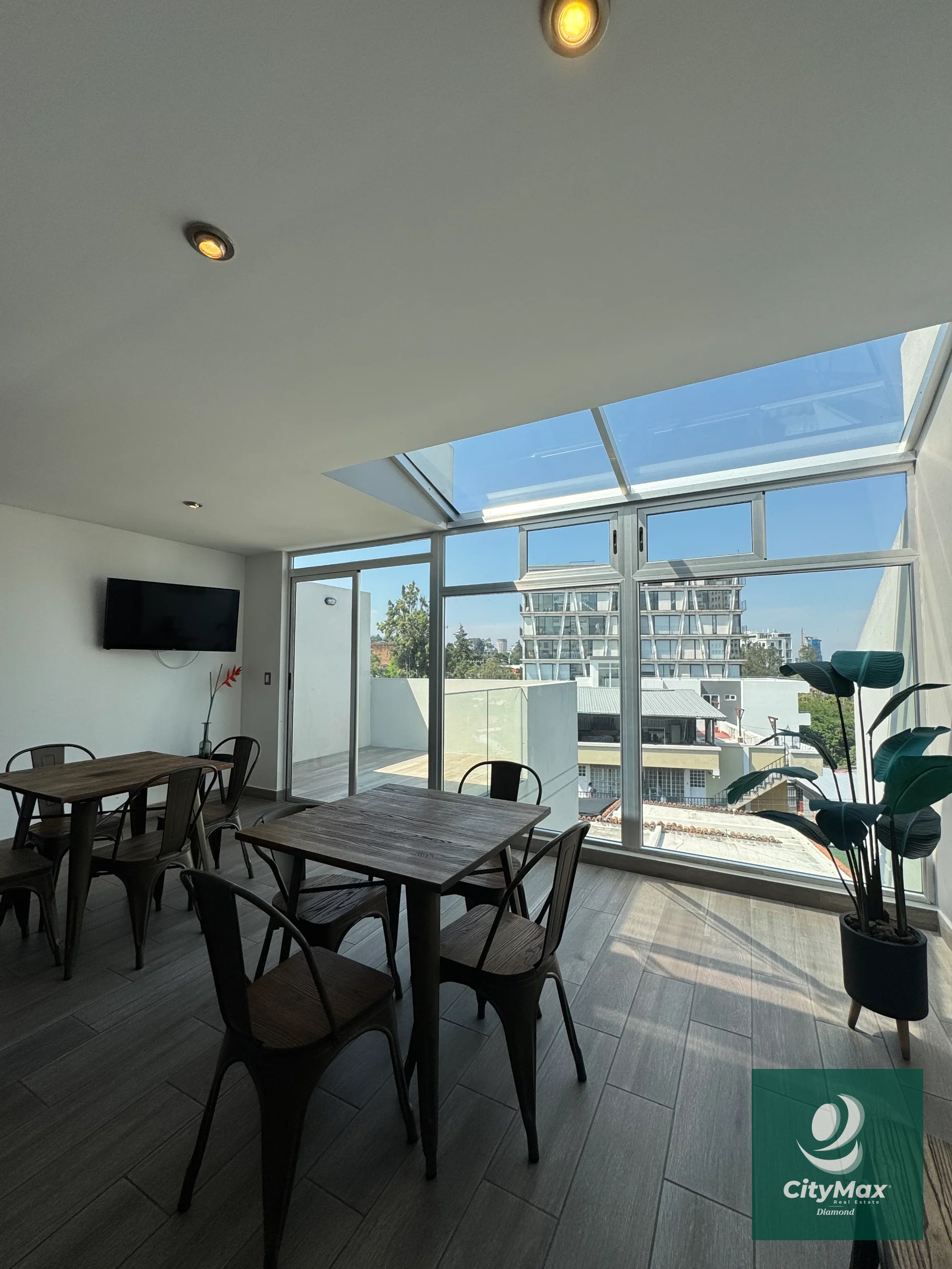 Apartamento en renta zona 15 Vista Hermosa 3 - 2