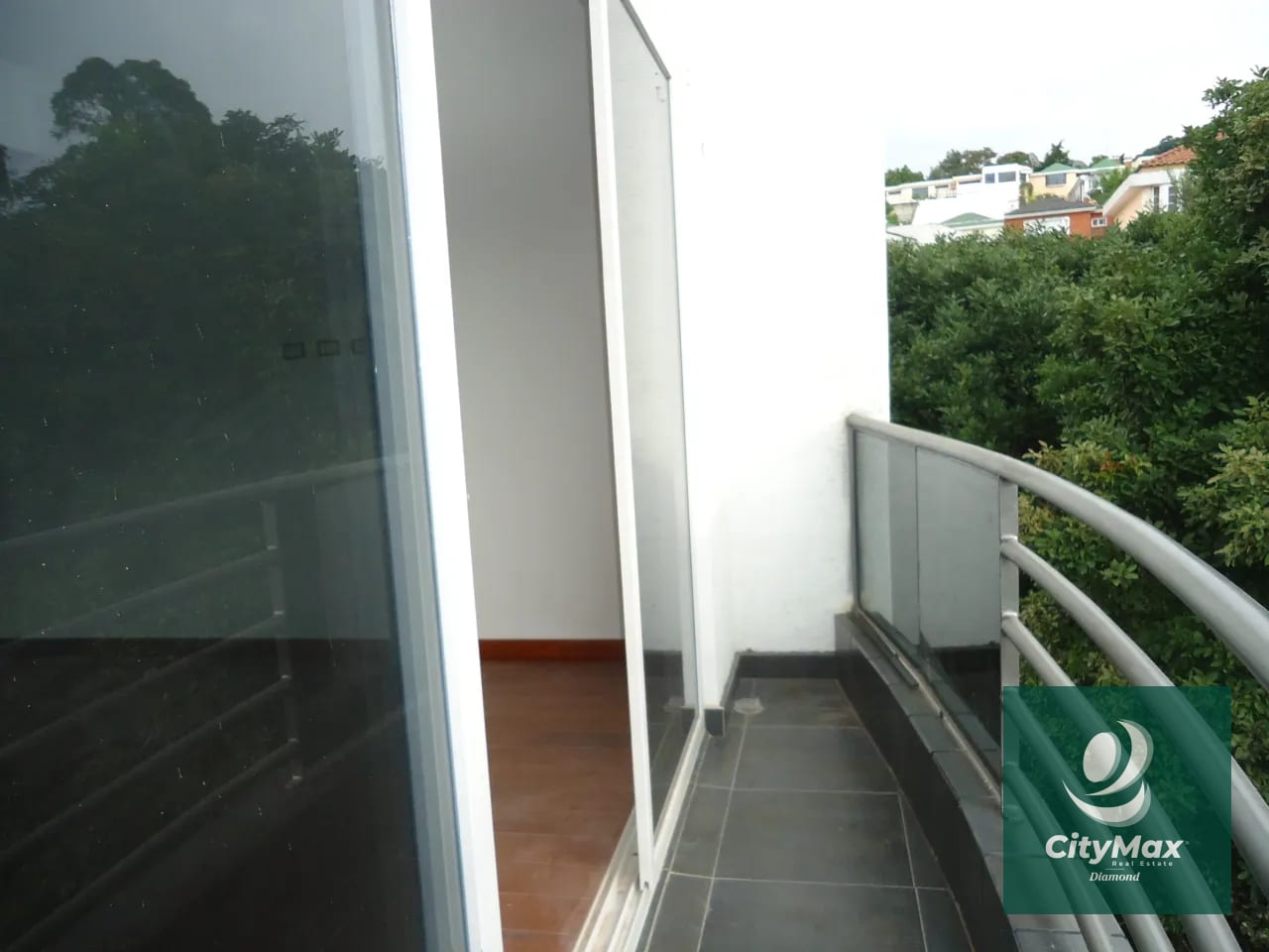 Apartamento en renta en zona 16 — Apartamento en Alquiler en La Montaña, Zona 16, Guatemala, Ciudad — foto 12 de 15