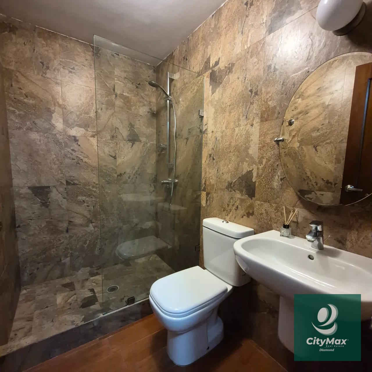 Apartamento en renta en zona 16 — Apartamento en Alquiler en La Montaña, Zona 16, Guatemala, Ciudad — foto 4 de 15