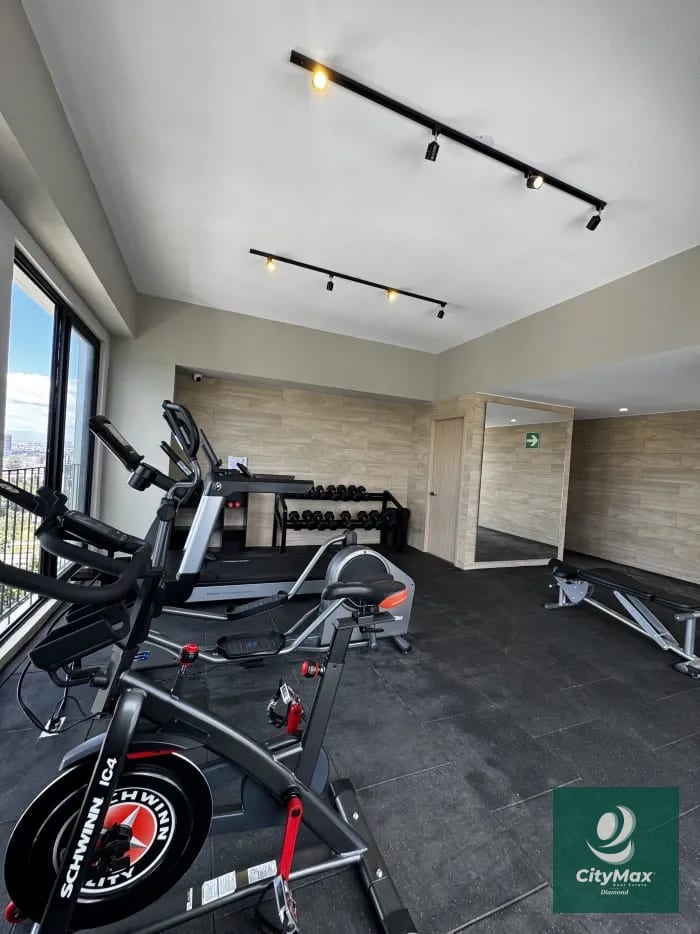 Apartamento Amueblado en venta en Zona 10 Nivel Medio — Apartamento en Venta en Zona 10, Guatemala, Ciudad — foto 9 de 13