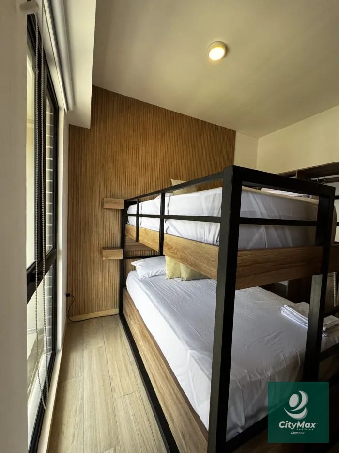 Apartamento Amueblado en venta en Zona 10 Nivel Medio — Apartamento en Venta en Zona 10, Guatemala, Ciudad — foto 11 de 13