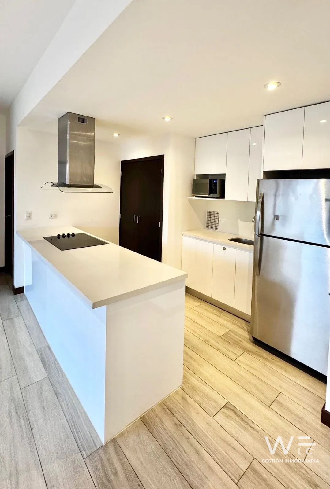 VENDO O RENTO APARTAMENTO ZONA 14 NOVUS — Apartamento en Venta en Novus, Zona 14, Guatemala, Ciudad — foto 4 de 17