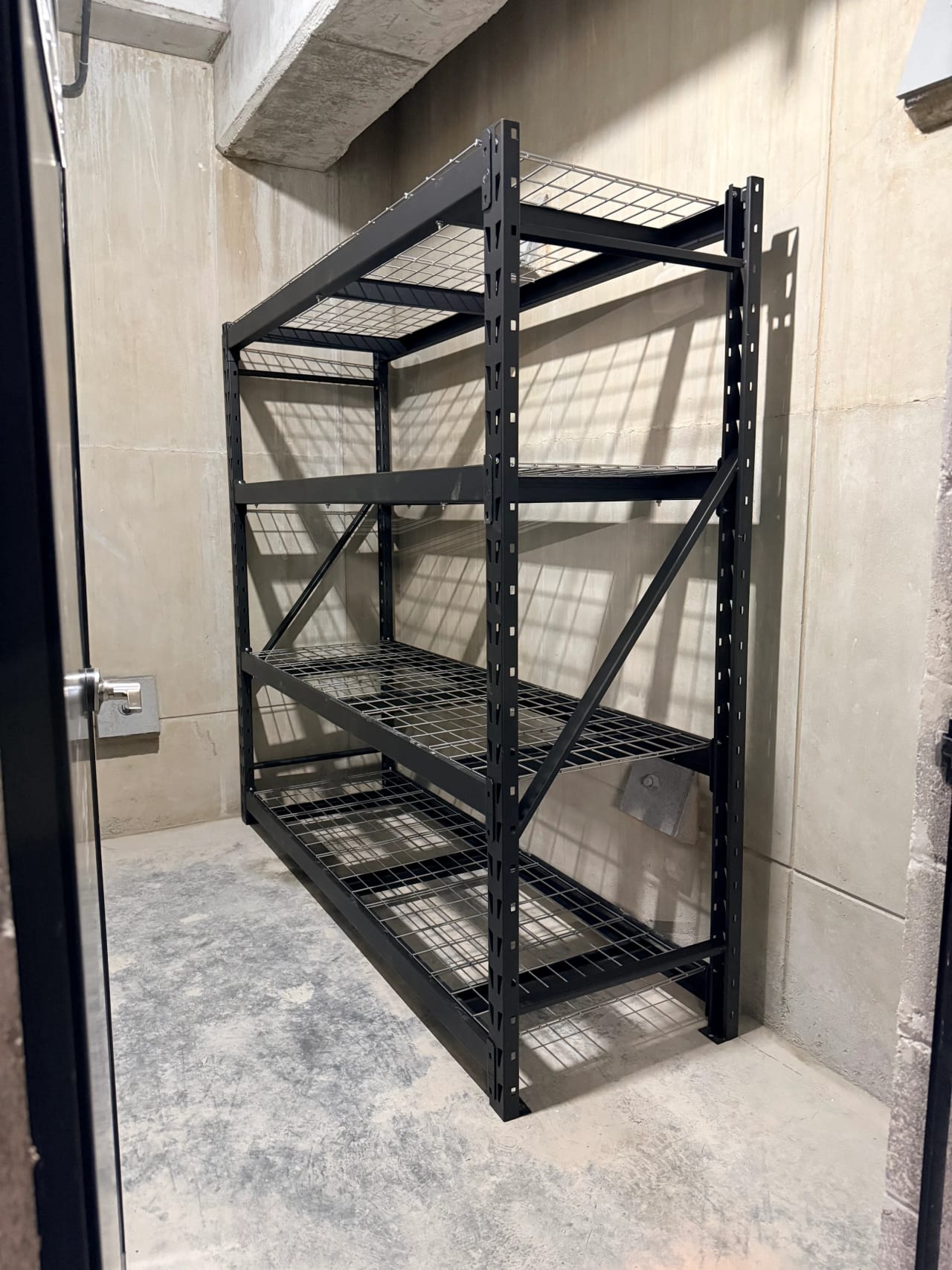 Apartamento de una habitación con bodega en zona 10 — Apartamento en Alquiler en Atarah, Zona 10, Guatemala, Ciudad — foto 8 de 12