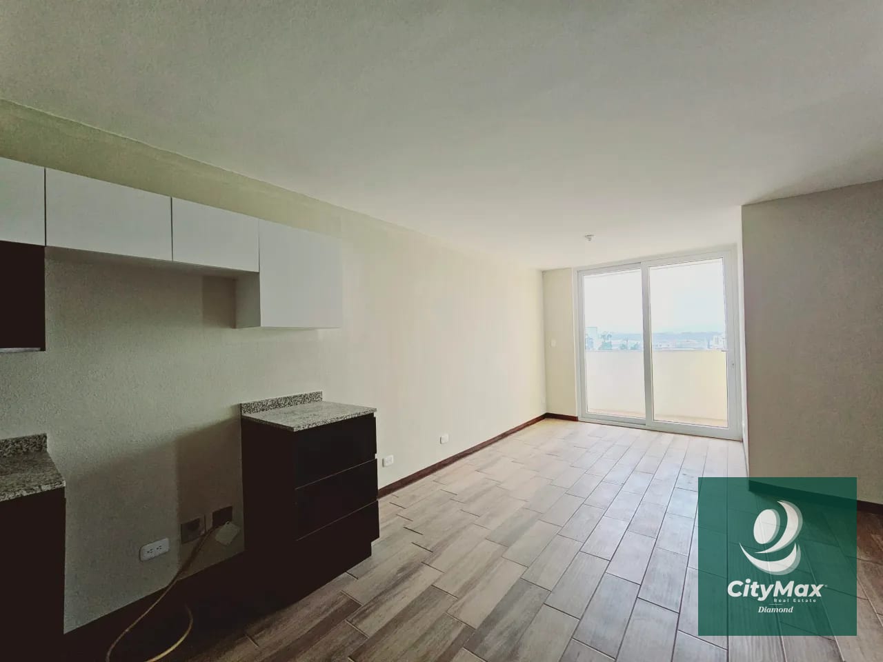 Apartamento en Venta y Renta en San Nicolás del Bosque Zona 4 de Mixco — Apartamento en Venta en Bosques de San Nicolás, Zona 4 Mixco, Guatemala, Ciudad — foto 5 de 17