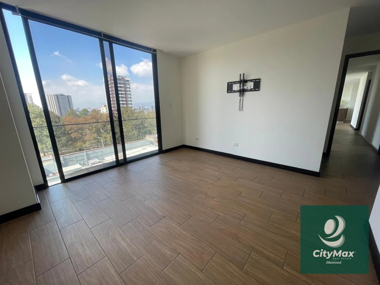 Apartamento en Venta y Renta en Zona 15 Ciudad de Guatemala - 7