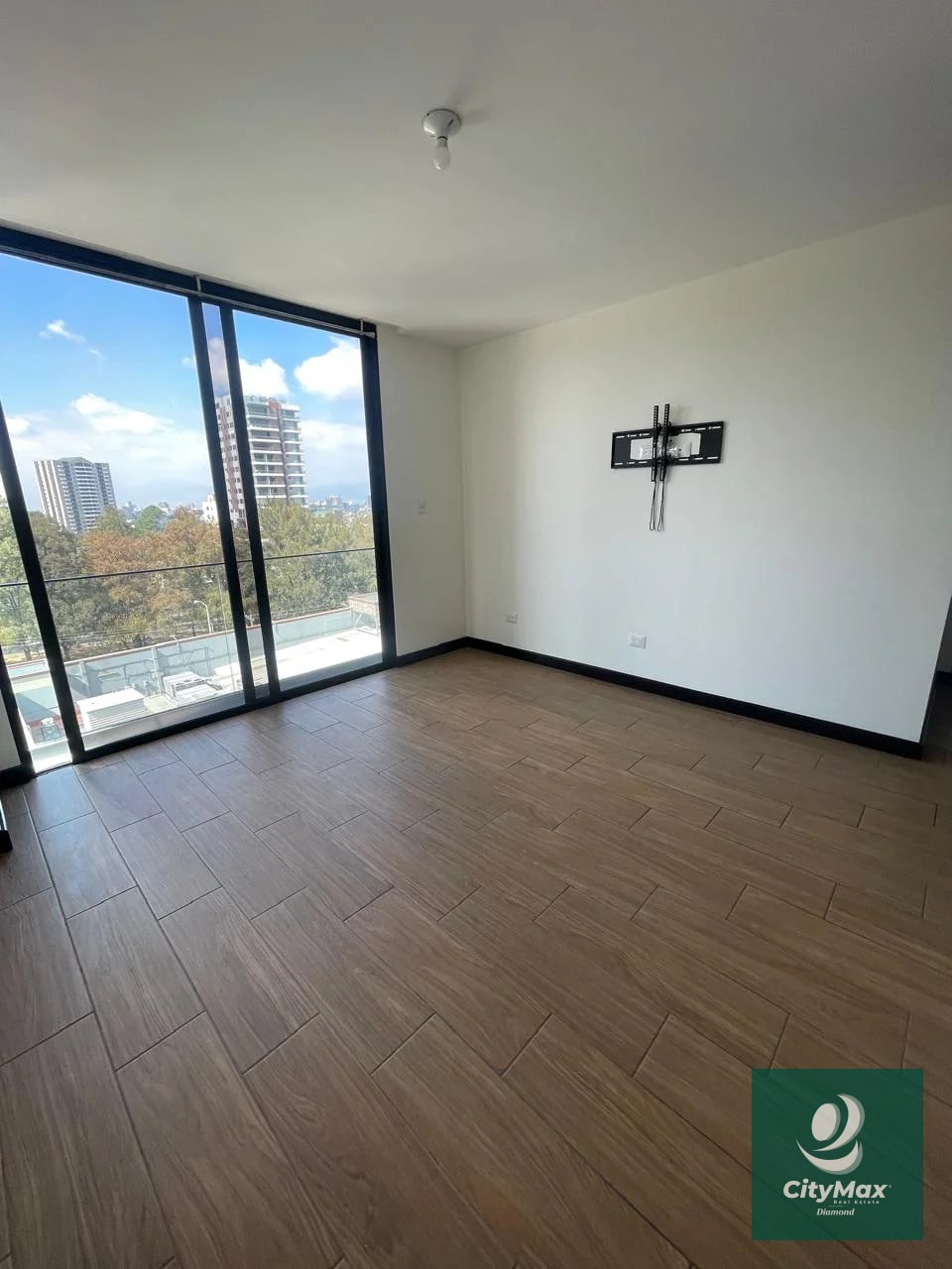 Apartamento en Venta y Renta en Zona 15 Ciudad de Guatemala - 10