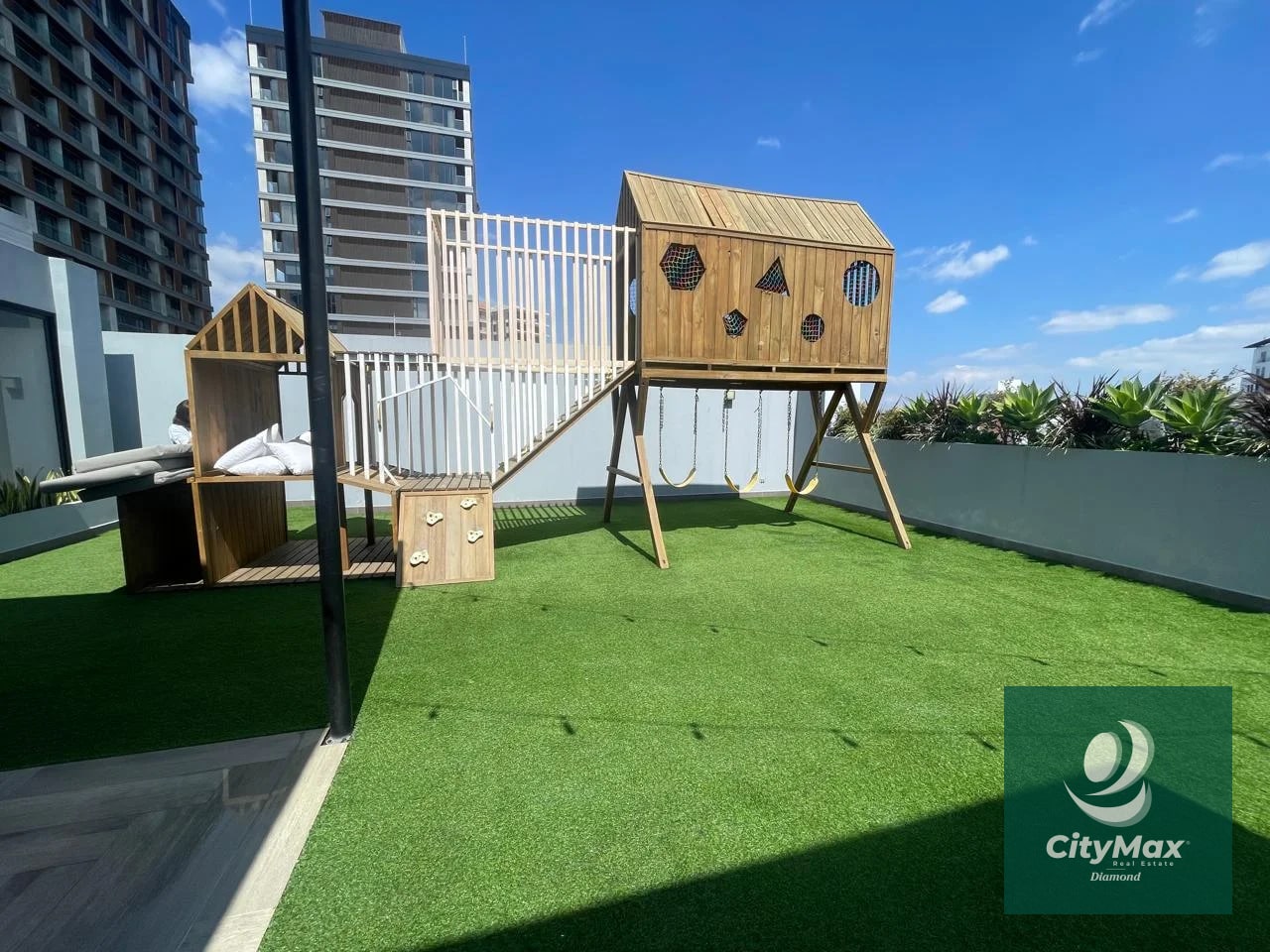 Apartamento en Venta y Renta en Zona 15 Ciudad de Guatemala - 2