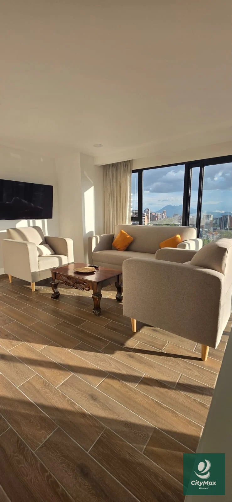 Apartamento en Venta ubicado en la exclusiva Zona 14 Guatemala - 13