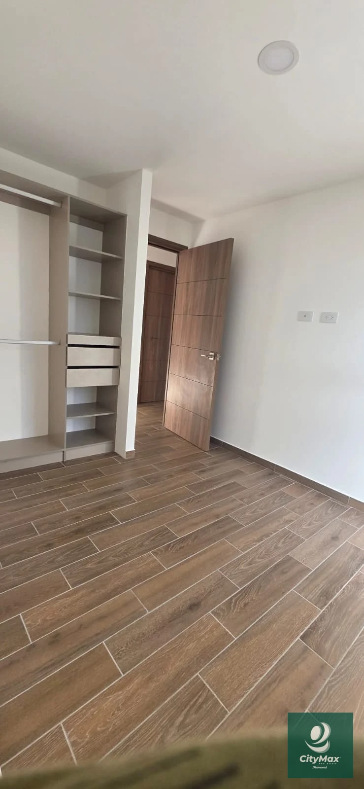 Apartamento en Venta ubicado en la exclusiva Zona 14 Guatemala - 7