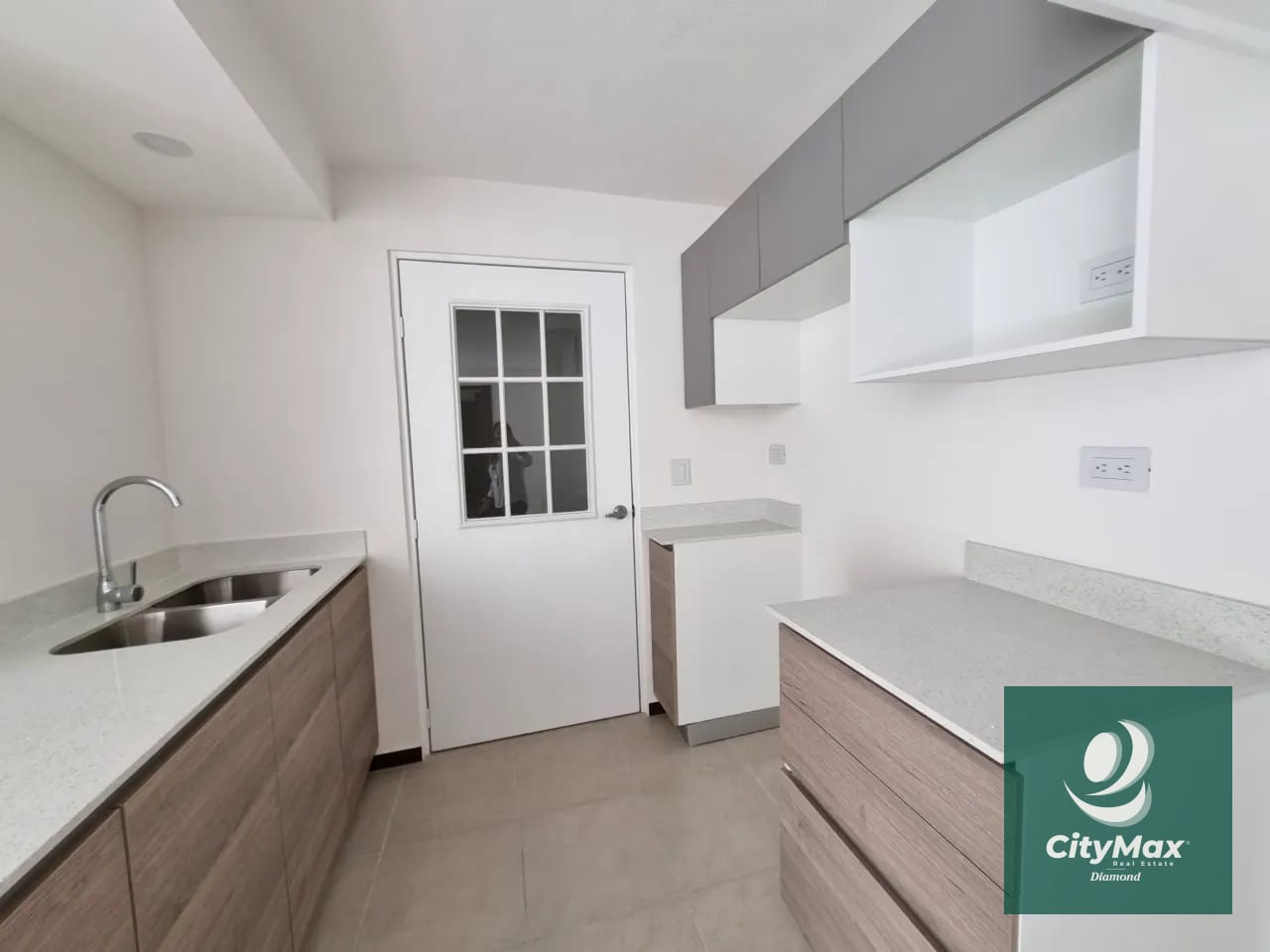 Apartamento en Venta en Parque San Ángel Zona 2 Guatemala — Apartamento en Venta en Zona 2, Guatemala, Ciudad — foto 9 de 14