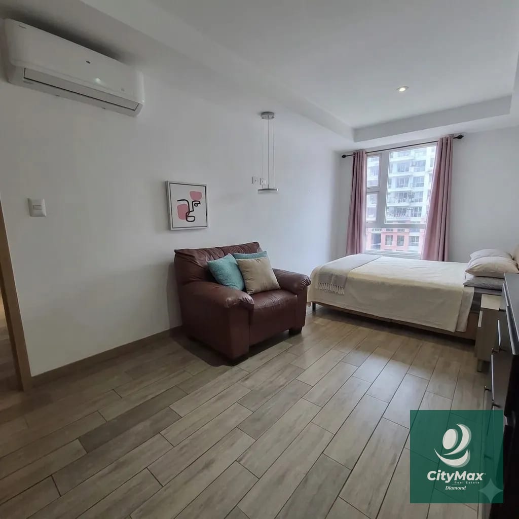 Apartamento en venta en zona 10 — Apartamento en Venta en Zona 10, Guatemala, Ciudad — foto 3 de 12