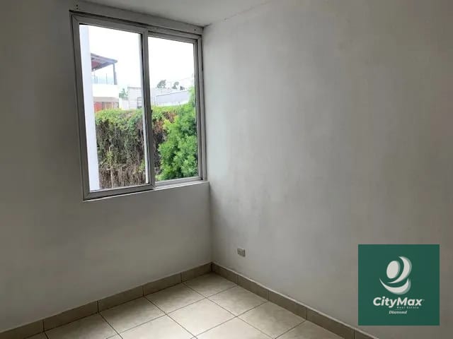 Venta de Apartamento Equipado en Zona 14 La Villa — Apartamento en Venta en La Villa, Zona 14, Guatemala, Ciudad — foto 14 de 16