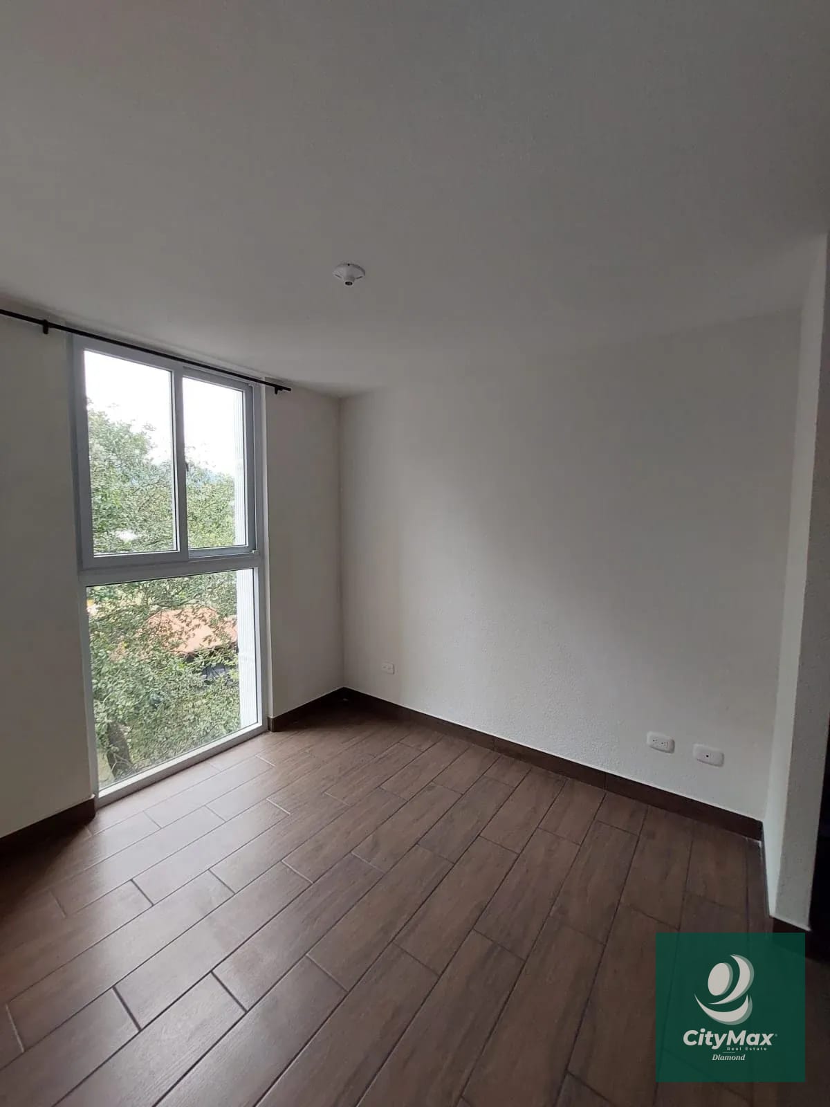 Apartamento Económico en Venta en Zona 10 Mixco — Apartamento en Venta en Zona 10 Mixco, Guatemala, Ciudad — foto 6 de 11