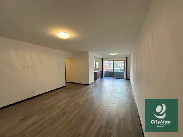 Apartamento en Venta en La Villa Zona 14 Ciudad de Guatemala — Apartamento en Venta en La Villa, Zona 14, Guatemala, Ciudad — foto 1 de 16