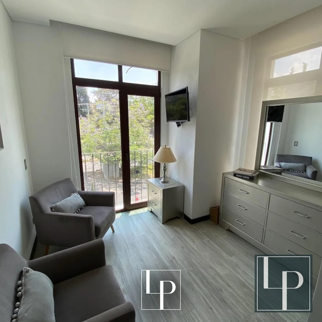 Apartamento en Renta en Lirios de Cayalá, zona 16 - 5