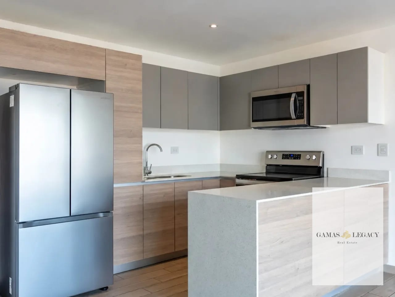 Apartamento en VENTA – zona 10 — Apartamento en Venta en Parque 10, Zona 10, Guatemala, Ciudad — foto 2 de 14