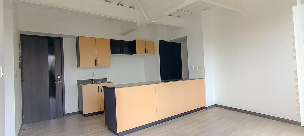 Apto. en renta zona 16 — Apartamento en Alquiler en Hacienda Real, Zona 16, Guatemala, Ciudad — foto 2 de 11