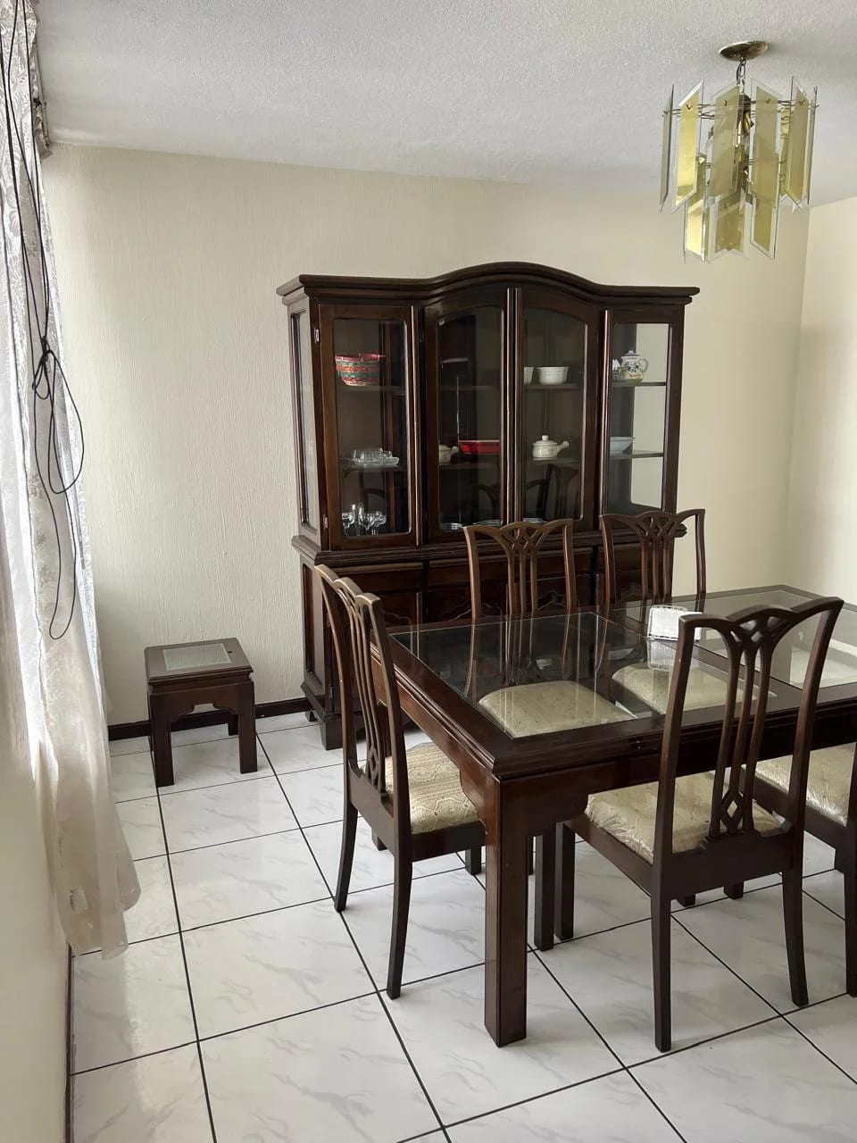 RENTO APTO Z.9 AMUEBLADO EDIF.12-29 REF.6902 *3 HAB, 2 BAÑOS, 2 PARQUEOS, Q.9000* — Apartamento en Alquiler en Zona 9, Guatemala, Ciudad — foto 1 de 17