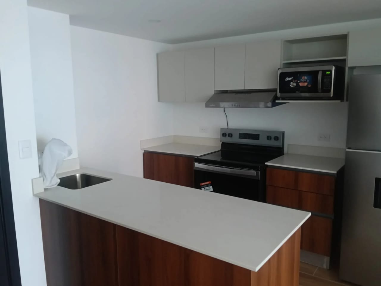 RENTO APTO NUEVO/PARA ESTRENAR, ZONA 13 ESSENZA REF.6899 — Apartamento en Alquiler en Zona 13, Guatemala, Ciudad — foto 13 de 16