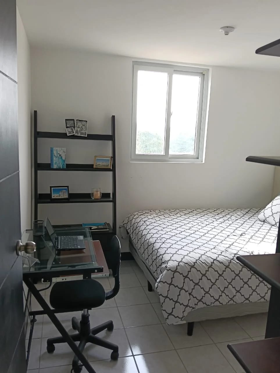VENDO ULTIMO APTO NUEVO CONDOMINIO VISTAS DE HACIENDA REAL Z.16 REF.6698B — Apartamento en Venta en Zona 16, Guatemala, Ciudad — foto 4 de 15