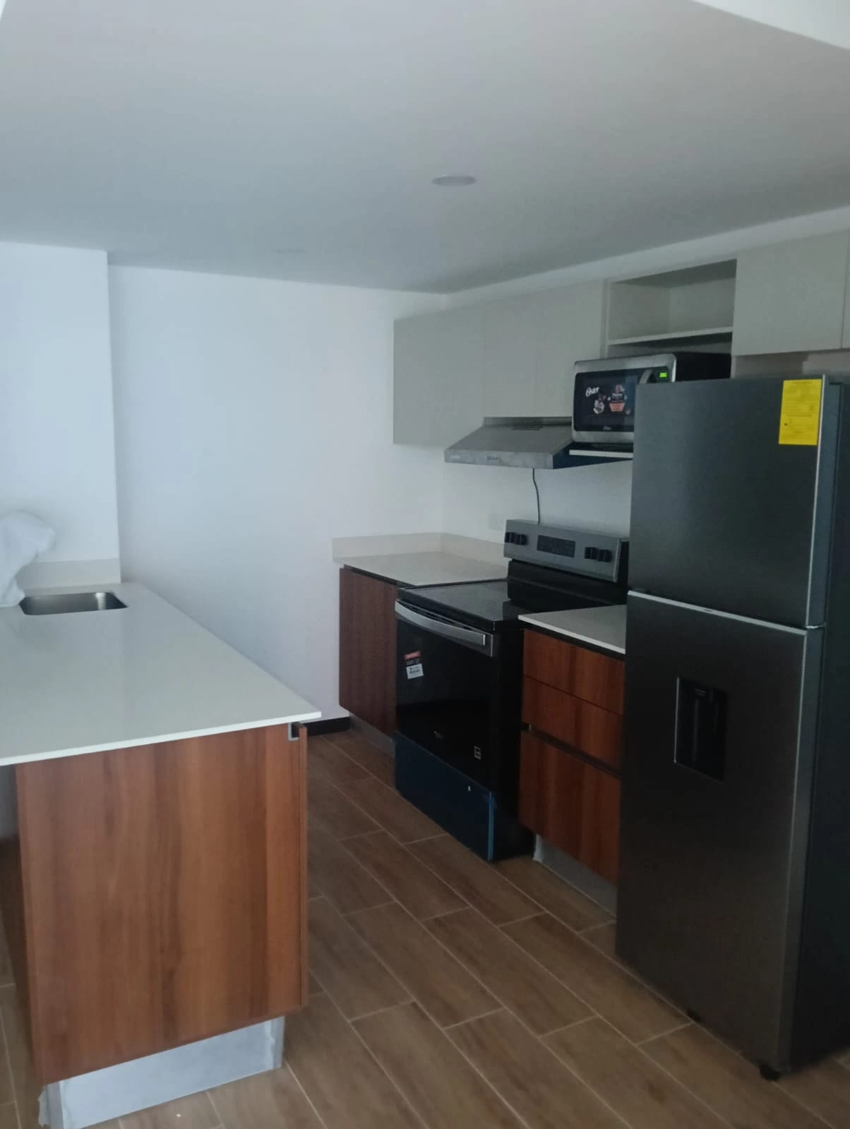 RENTO APTO NUEVO/PARA ESTRENAR, ZONA 13 ESSENZA REF.6899 — Apartamento en Alquiler en Zona 13, Guatemala, Ciudad — foto 8 de 15