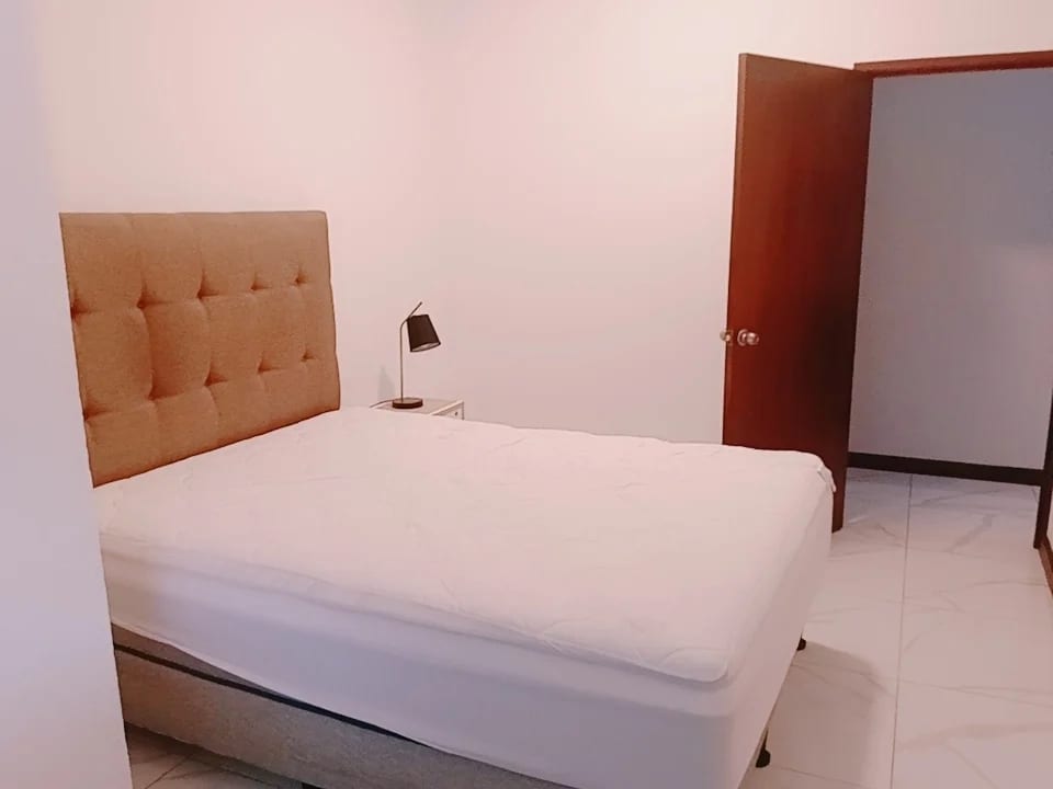 RENTO APTO AMUEBLADO ZONA 13 VISTALAGO REF.6926 *1 HAB, 1 BAÑO, 1 PARQUEO, $700* — Apartamento en Alquiler en Zona 13, Guatemala, Ciudad — foto 10 de 17
