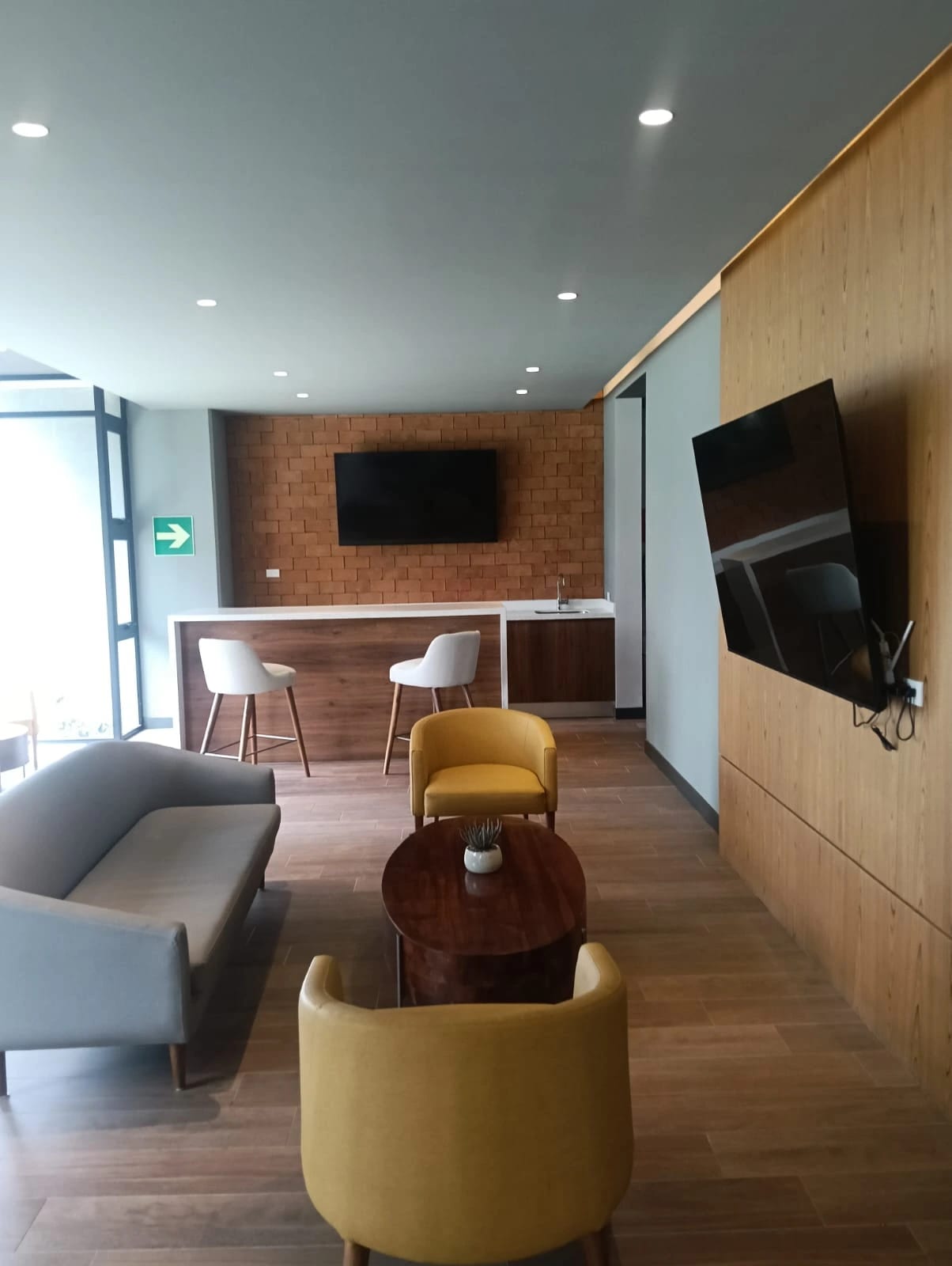 RENTO APTO NUEVO/PARA ESTRENAR, ZONA 13 ESSENZA REF.6899 *2 HAB, 2 BAÑOS, 2 PARQUEOS, LINEA BLANCA, 78.82 M2, Q.7800* — Apartamento en Alquiler en Zona 13, Guatemala, Ciudad — foto 9 de 15