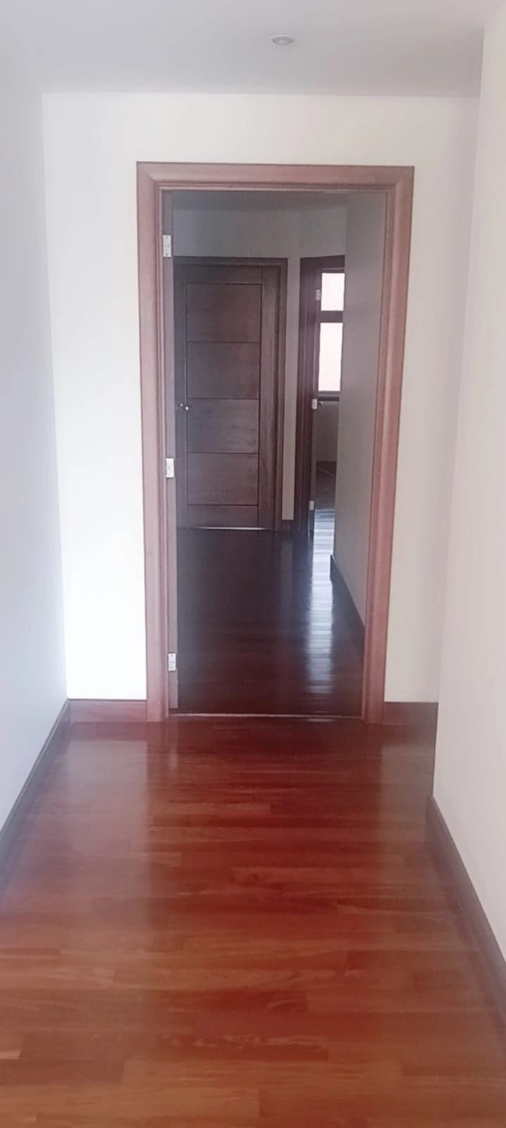 Vendo Apto Z.10 Edif. Mirafiori REF.6827 *110 M2, 2 Hab, 2 Baños — Apartamento en Venta en Zona 10, Guatemala, Ciudad — foto 16 de 17