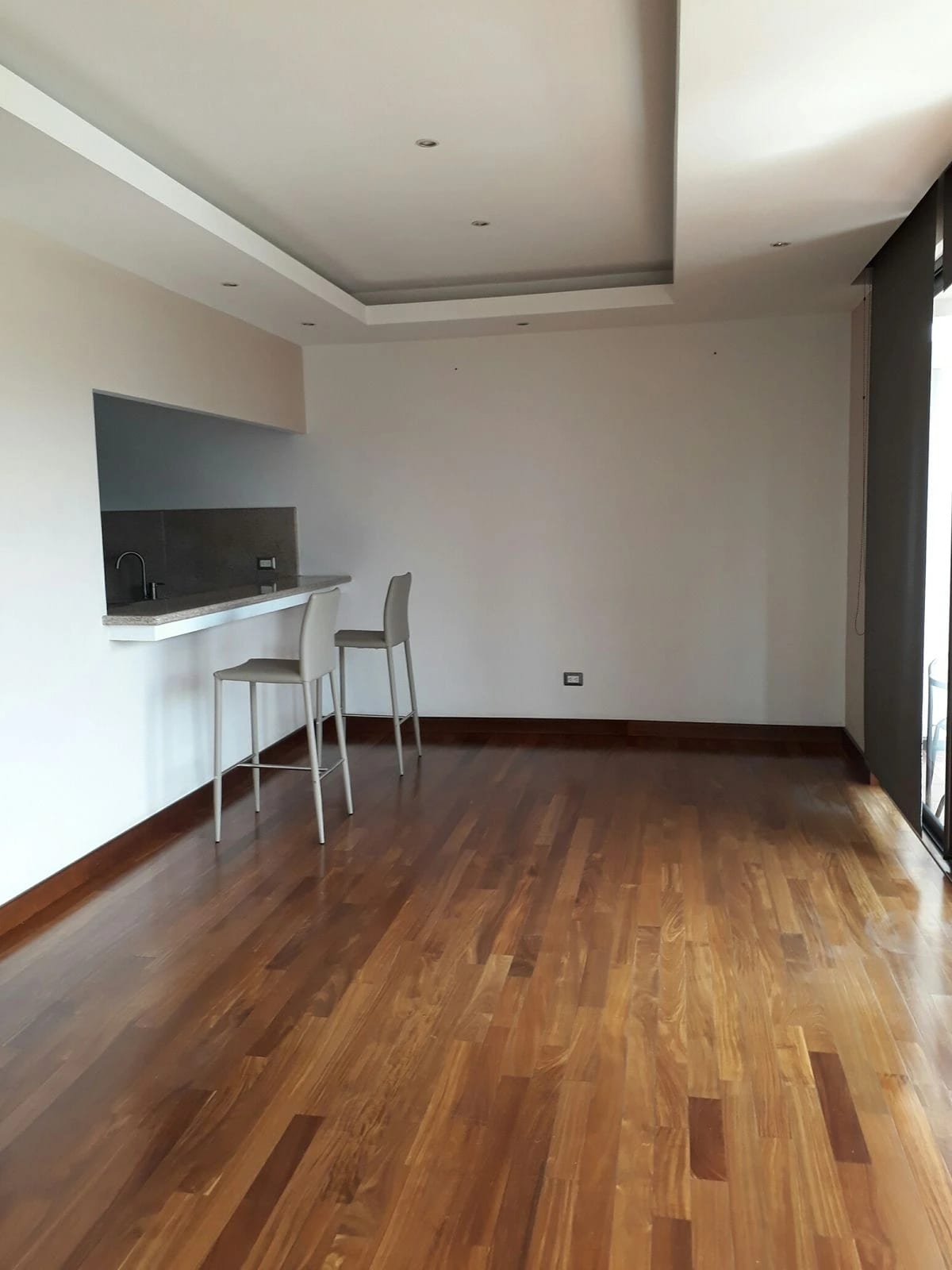Vendo Apto Z.10 Edif. Mirafiori REF.6827 — Apartamento en Venta en Zona 10, Guatemala, Ciudad — foto 3 de 13
