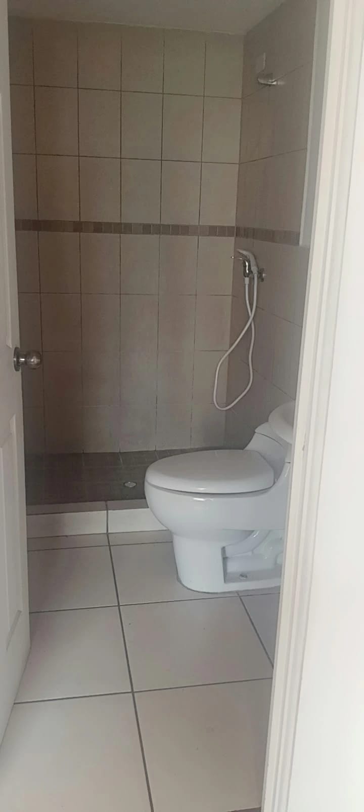 Rento Apto Zona 1, Historico 1, REF.6943 — Apartamento en Alquiler en Zona 1, Guatemala, Ciudad — foto 5 de 12
