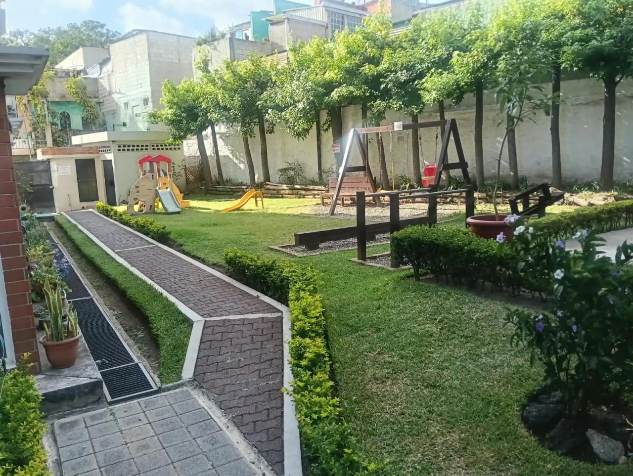 Rento Apto Zona 1, Historico 1, REF.6943 *2 Hab, Estudio, 2 Baños — Apartamento en Alquiler en Zona 1, Guatemala, Ciudad — foto 2 de 16