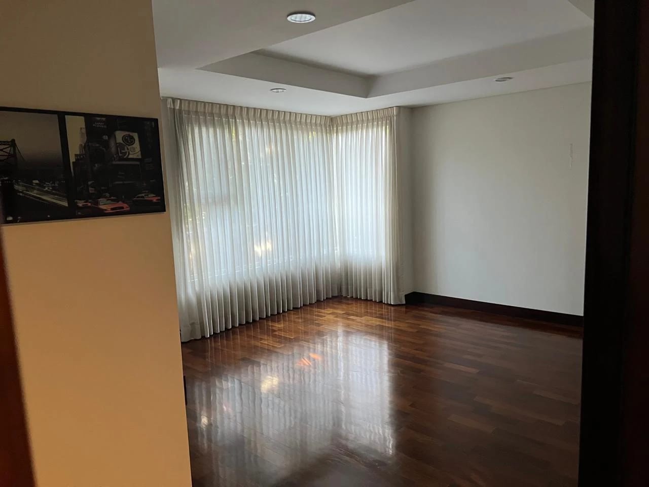 Vendo/rento Apto Zona 10 Edif. Santa Sofia REF.6957 *183M2, 3 Hab — Apartamento en Venta en Zona 10, Guatemala, Ciudad — foto 9 de 17