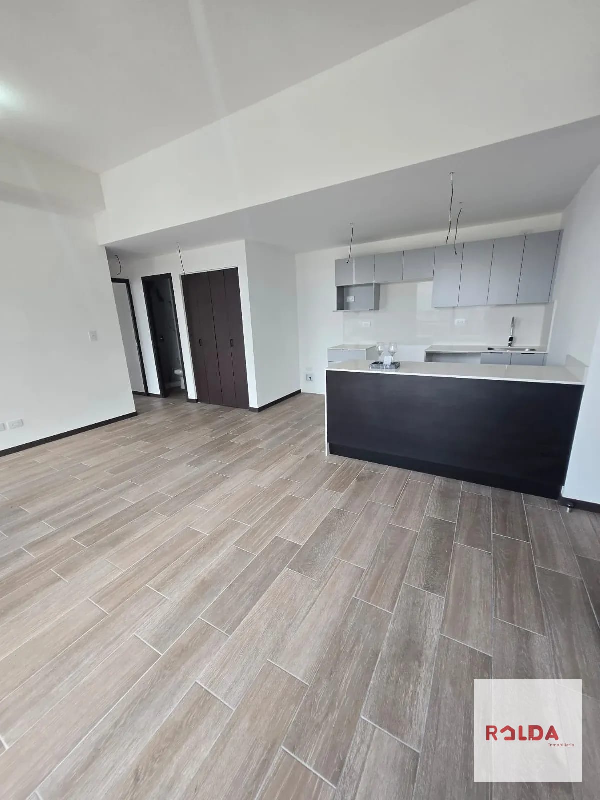Apartamento nuevo en Altaire zona 11 — Apartamento en Venta en Zona 11, Guatemala, Ciudad — foto 5 de 7