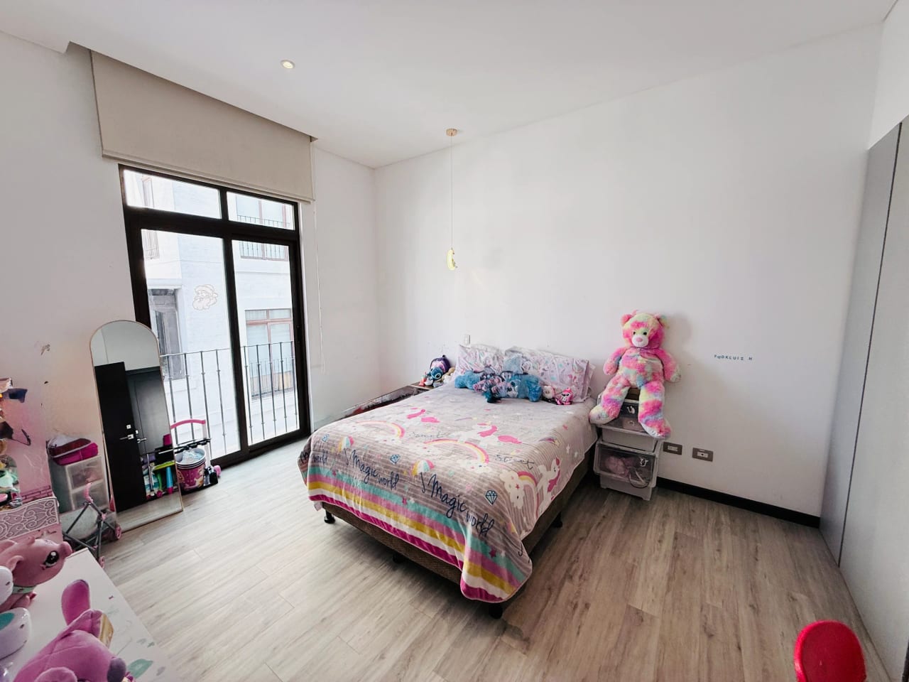 APARTAMENTO AMUEBLADO EN RENTA 92 MTS2, LIRIOS DE CAYALÁ 2 — Apartamento en Alquiler en Lirios de Cayalá II, Zona 16, Guatemala, Ciudad — foto 6 de 14