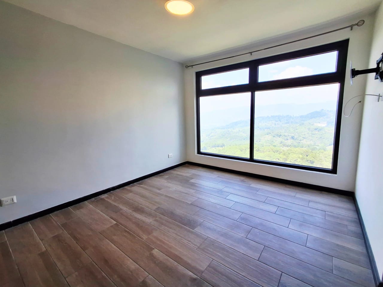 APARTAMENTO EN RENTA EDIFICIO NAGANO 81 MTS2, PIEDRA PARADA, CRISTO REY ZONA 16 — Apartamento en Alquiler en Zona 16, Guatemala, Ciudad — foto 6 de 17