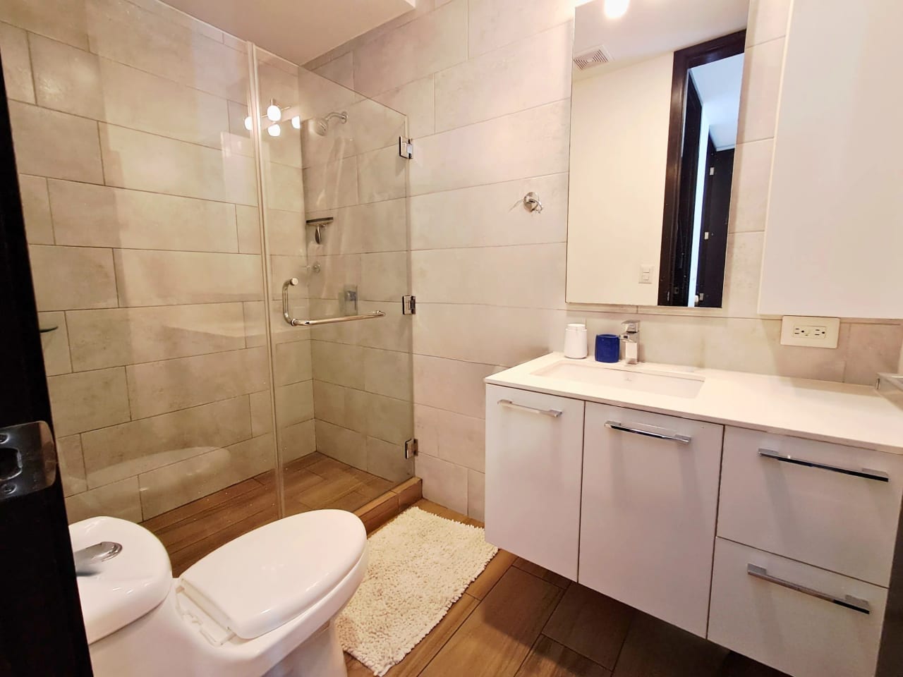 APARTAMENTO EN RENTA EDIFICIO CASSIA 75MTS2, 2 DORMITORIOS, ZONA 15 — Apartamento en Alquiler en Cassia, Zona 15, Guatemala, Ciudad — foto 5 de 17